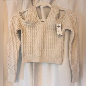 A&F Halter / Off the shoulder sweater